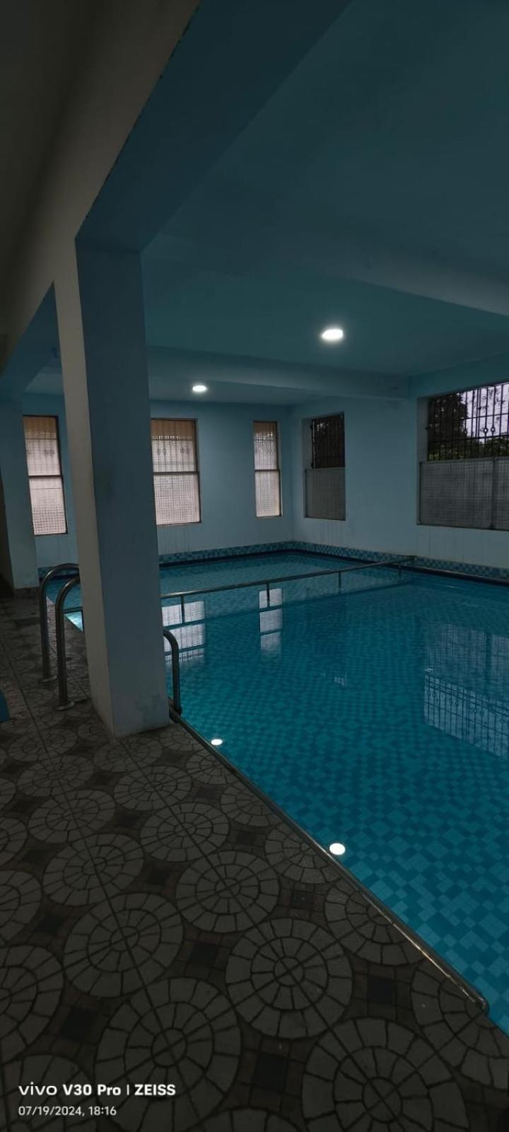 The Lake Farm House Villa Chennai Exteriör bild