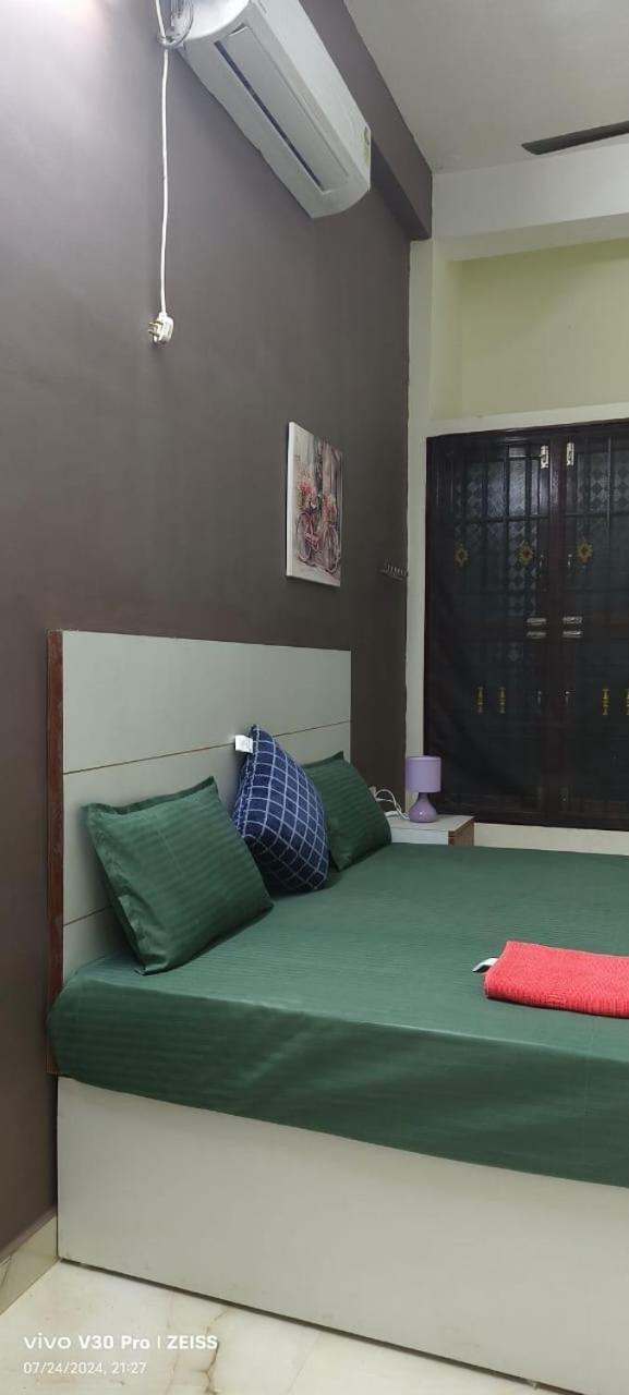 The Lake Farm House Villa Chennai Exteriör bild